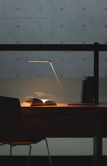 LED Schreibtischleuchte und Leselampe